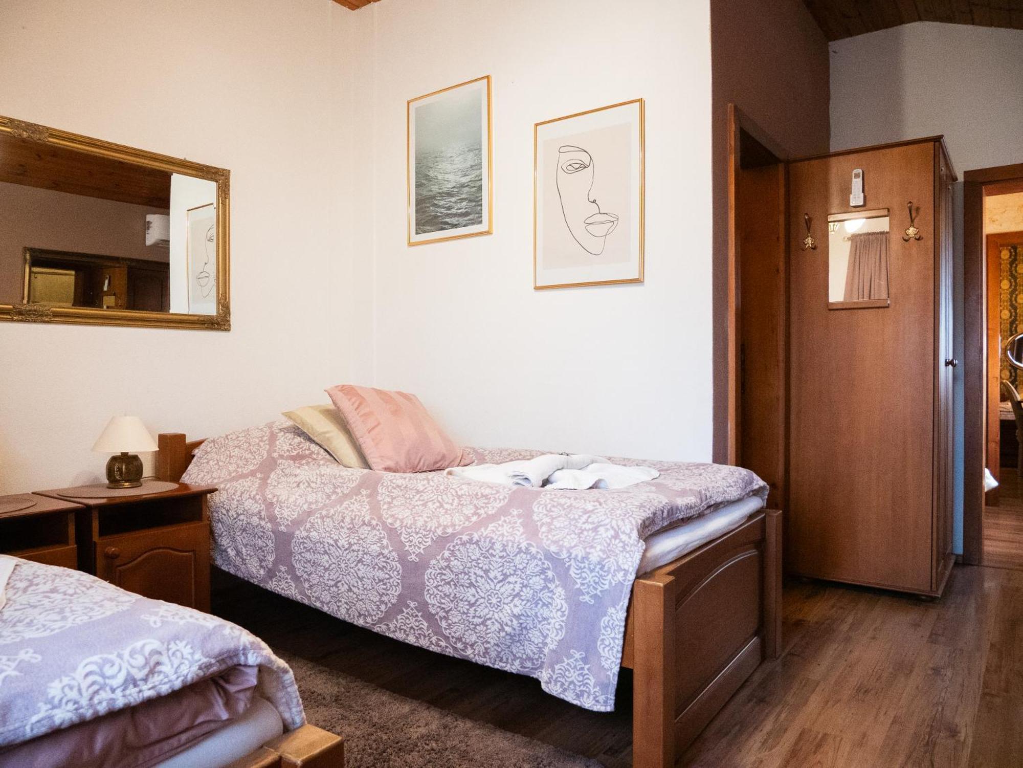 U Krba Otel Litra Dış mekan fotoğraf