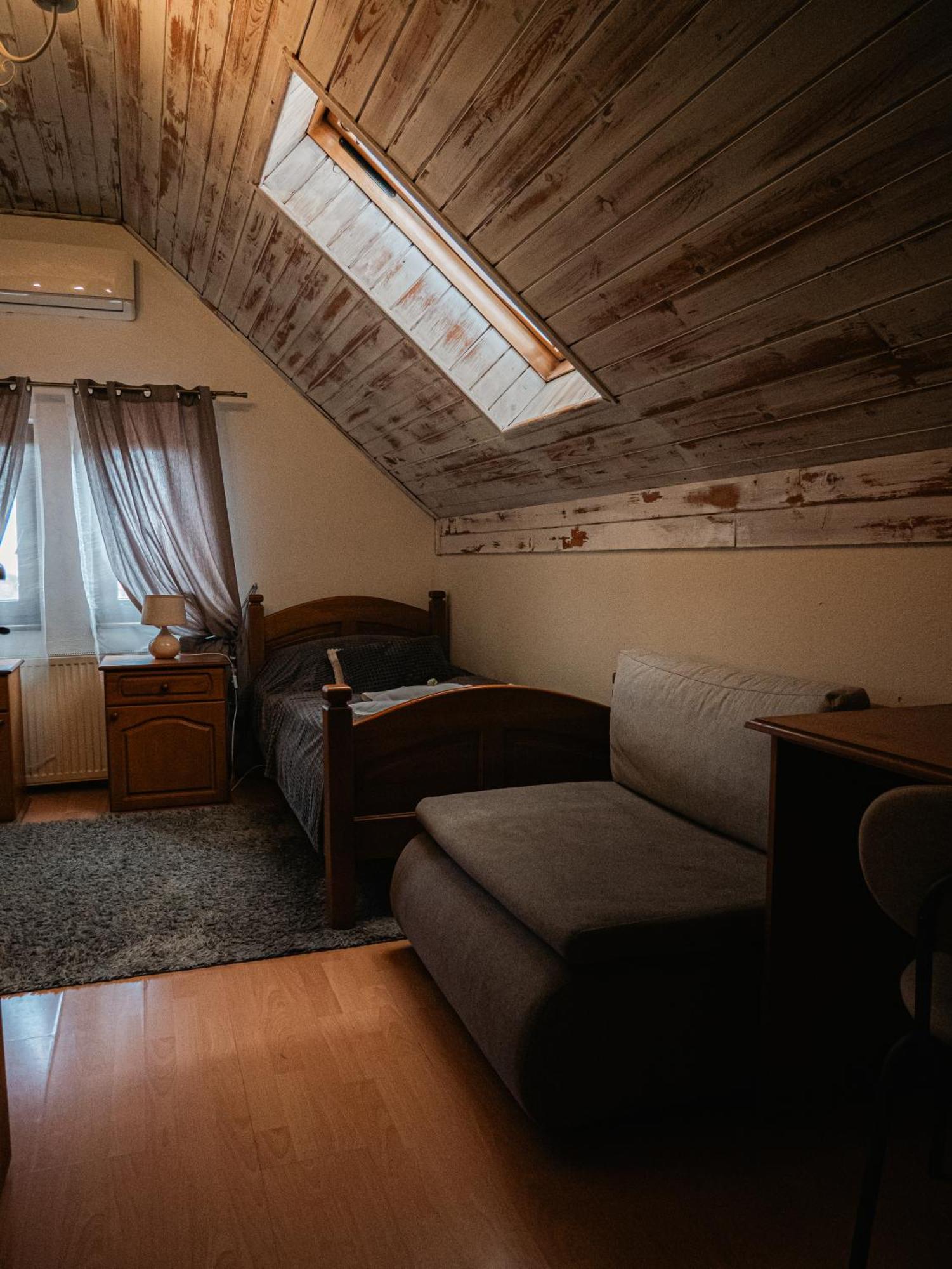U Krba Otel Litra Dış mekan fotoğraf