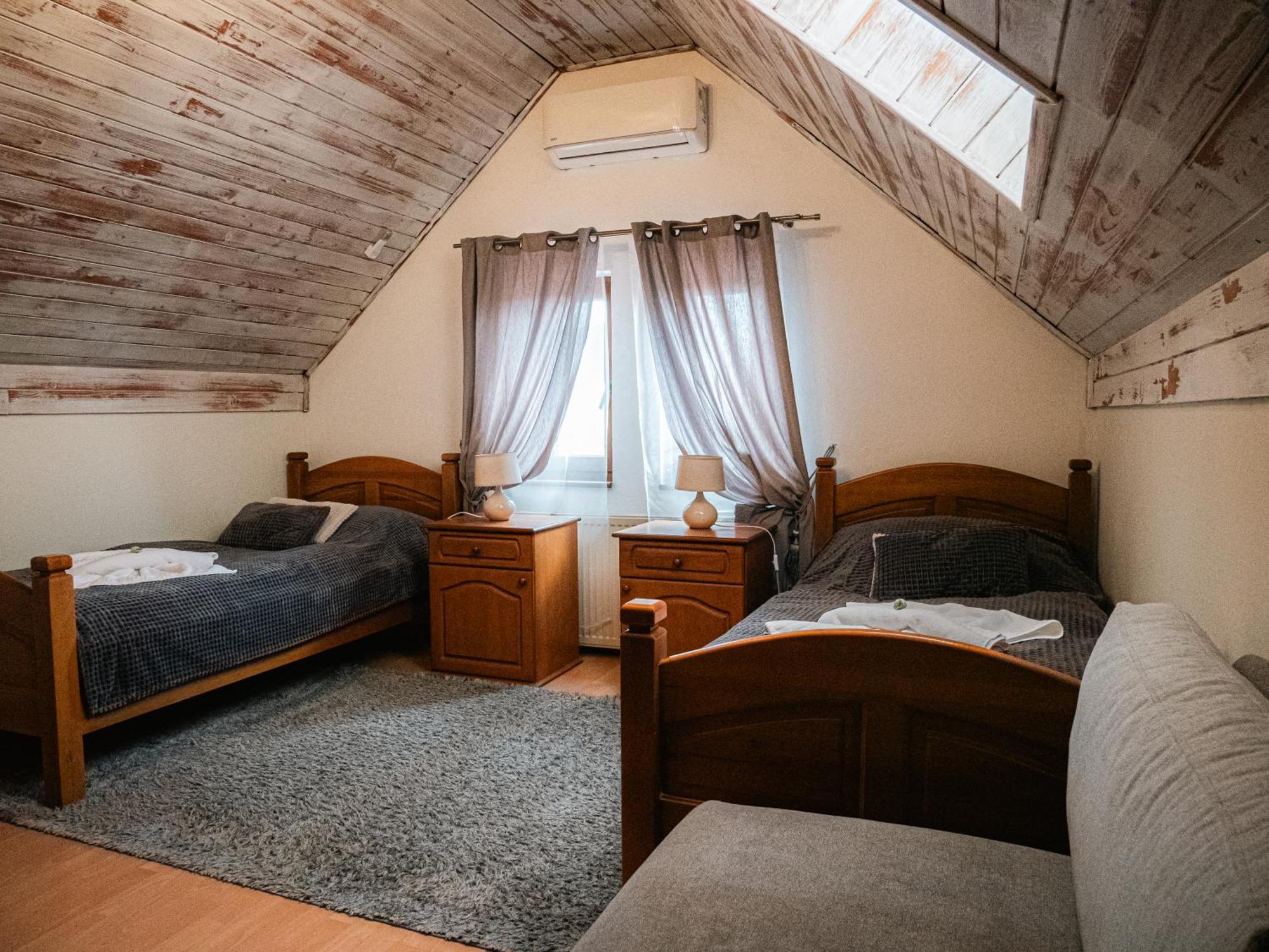 U Krba Otel Litra Dış mekan fotoğraf